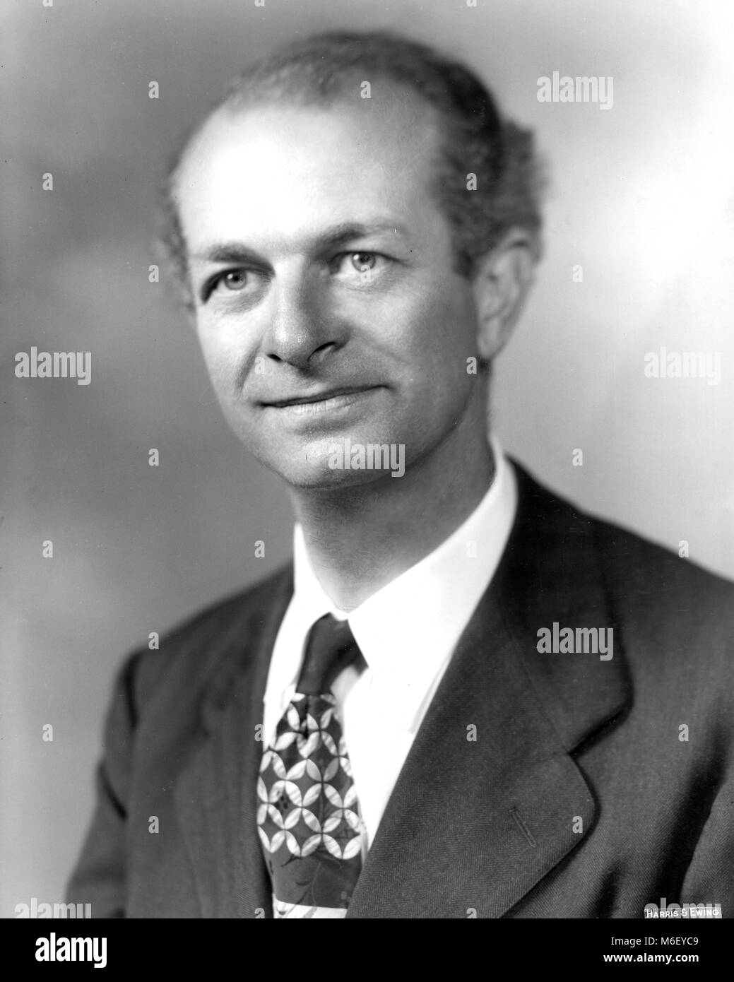 Formale Portrait von Dr. Linus Pauling, Nobelpreisträger für Chemie 1954, Washington, DC, 1954. Stockfoto
