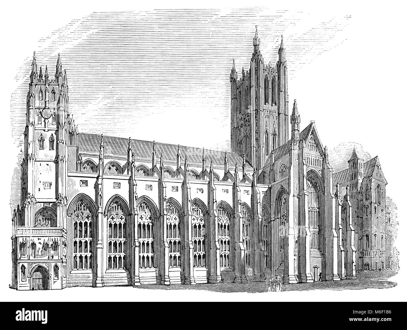 Die Südseite der Kathedrale von Canterbury in Canterbury, Kent, England. Es wurde 597 gegründet und vollständig von 1070 bis 1077 wieder aufgebaut. Das east end war stark vergrößert zu Beginn des zwölften Jahrhunderts, und weitgehend umgebaut im gotischen Stil nach einem Brand im Jahr 1174. Stockfoto