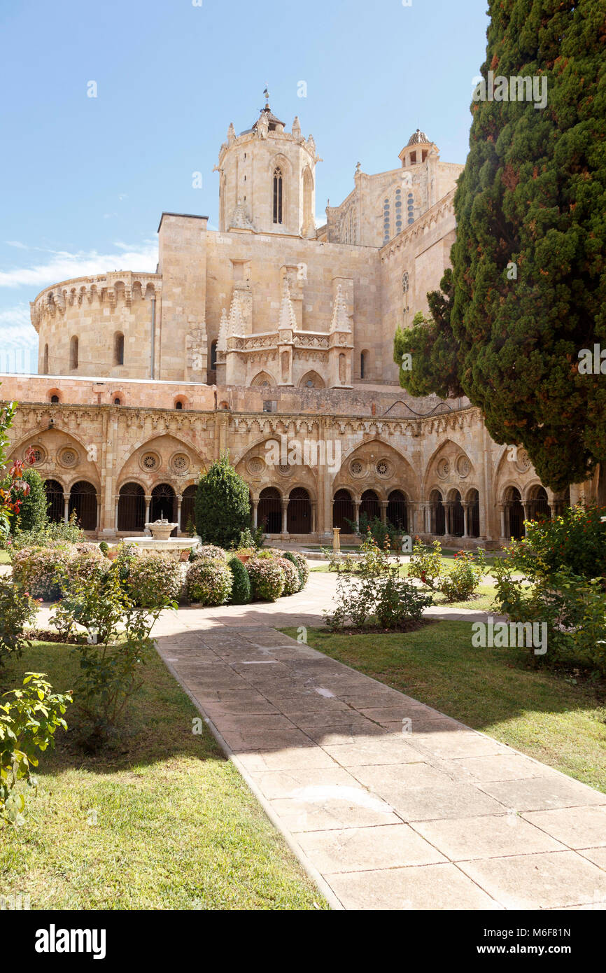 Kreuzgang der Kathedrale von Tarragona, römisch-katholische Kirche in  Tarragona, Katalonien, Spanien Stockfotografie - Alamy