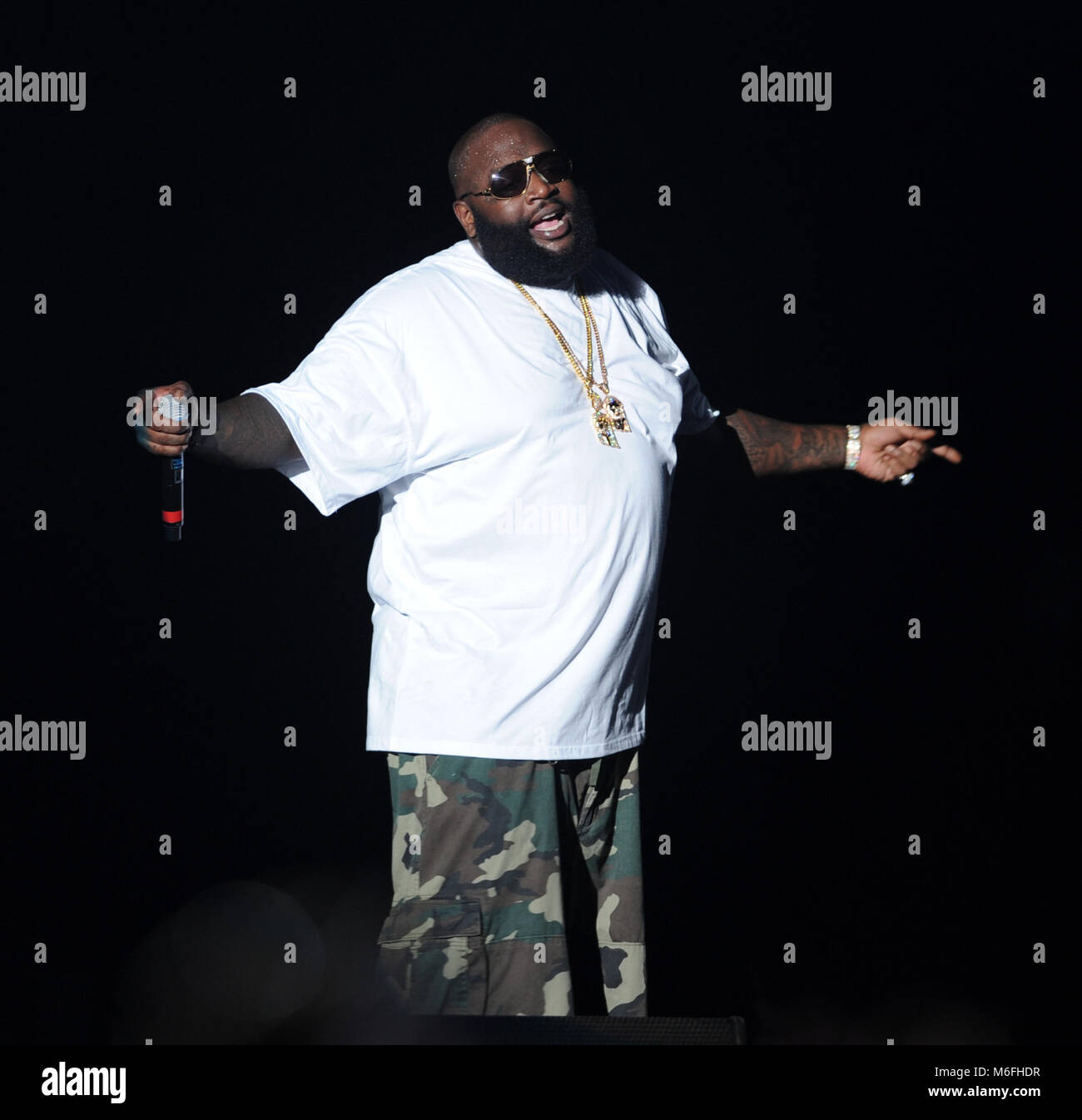 WEST Palm Beach, FL - 02 AUGUST: RapperRick Ross führt während der ich noch Musik Tour beim Cruzan Amphitheater am 2. August, 2011 in West Palm Beach, Florida. Personen: Rick Ross Stockfoto