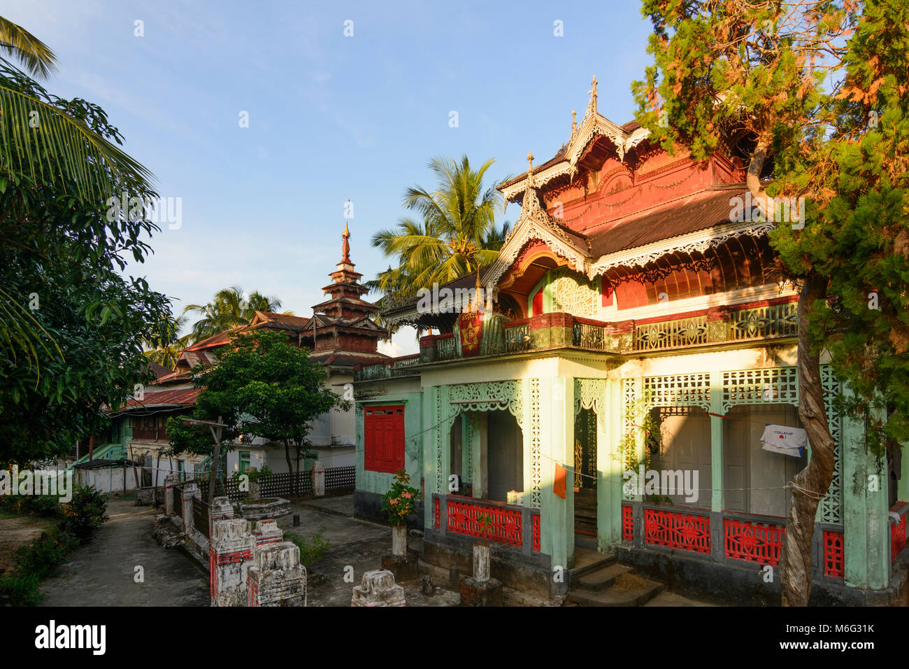 Mawlamyine, Mawlamyaing (moulmein): Kloster in der Nähe von kyaik als Lan (Kyaikthanlan) Paya Pagode,, Mon, Myanmar (Birma) Stockfoto