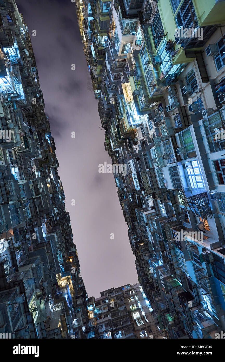 Eine Anzeige der begrenzt und die Flut räumen in Hongkong. Stockfoto