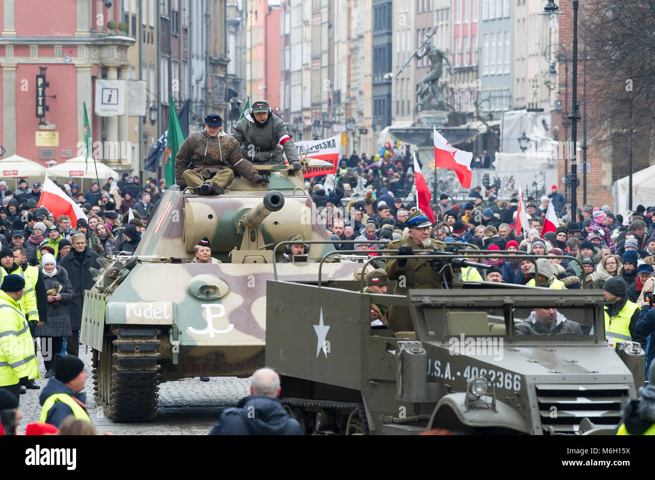 Rekonstruktion des Zweiten Weltkriegs deutschen Medium tank Sd.Kfz. 171 Panzerkampfwagen V Panther während IV nationalen Defilade des Speichers der Verflucht Soldaten in Danzig, Polen. 4. März 2018. In den frühen Tagen des Warschauer Aufstandes 1944 mindestens zwei Panther Panzer wurden von polnischen Aufständischen gefangengenommen und in Aktionen gegen die Deutschen eingesetzt. Eine der aufgerufen wurde Pudel (Pudel) © wojciech Strozyk/Alamy leben Nachrichten Stockfoto