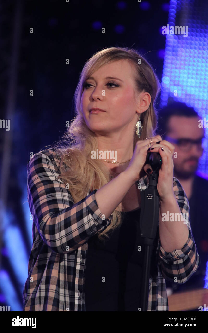 Am Set von "Löwen" im Eventpalast Schlagerwelt Leipzig Mit: Franziska Wo: Leipzig, Deutschland Wann: 31 Jan 2018 Credit: Becher/WENN.com Stockfoto