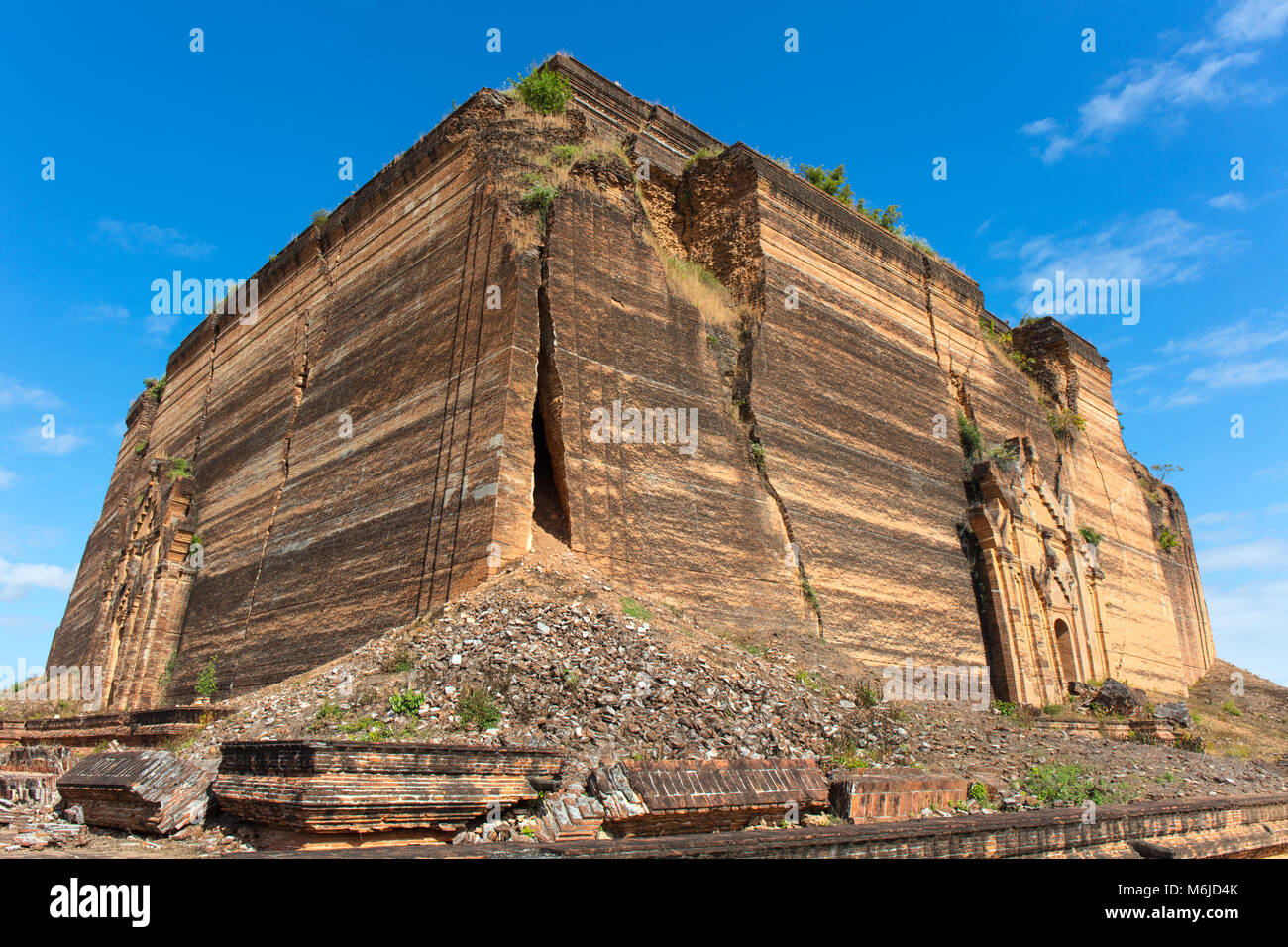 Der Mingun Pagode (Mingun Pahtodawgy). Sagaing Region, Mandalay, Myanmar (Birma). Stockfoto