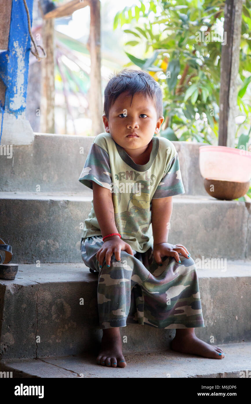 Junge asiatische Junge Kind im Alter von 5-6 Jahren, Kampot, Kambodscha Asien Stockfoto