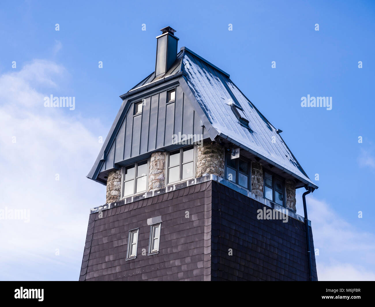 Restaurant Hanskühnenburg, Wanderer eine Pause, Winterlandschaft, Langlauf, Harz, Niedersachsen, Deutschland Stockfoto