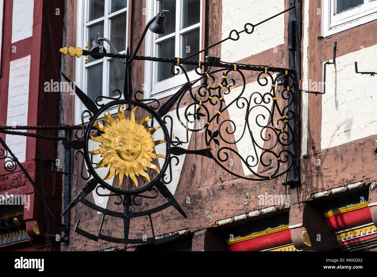 Metall Schild, das historische Zentrum von Celle, Fachwerkhaus in der Straße chuhstrasse', Celle, Niedersachsen, Deutschland Stockfoto