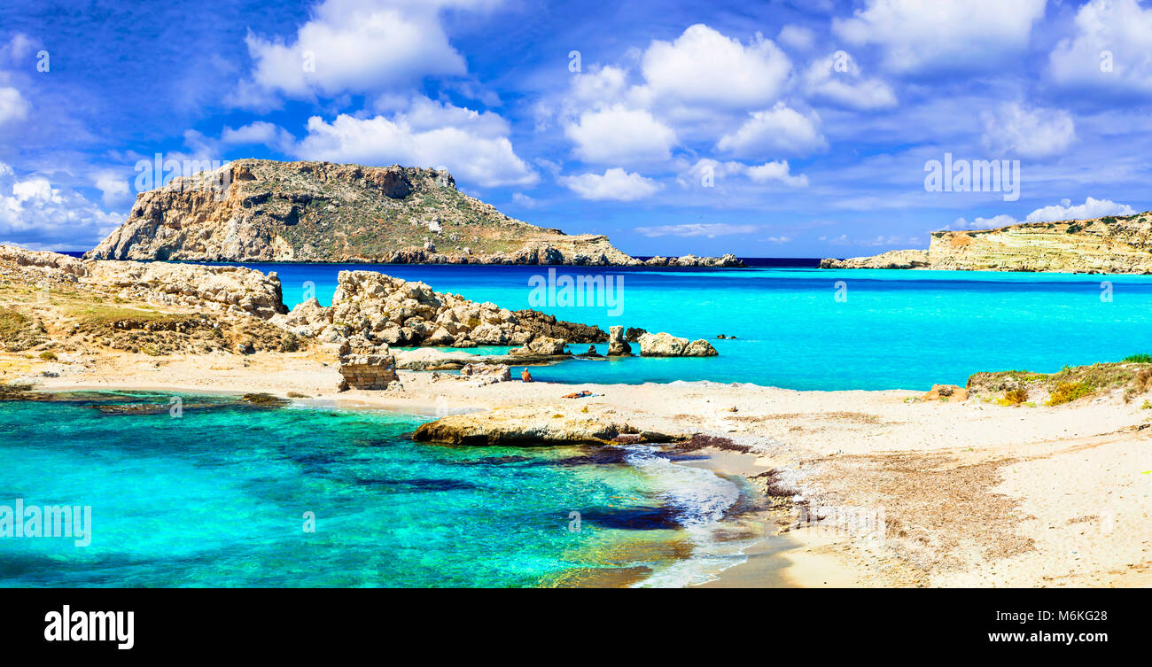 Wunderschöne Insel Karpathos, Lefkos, Griechenland. Stockfoto