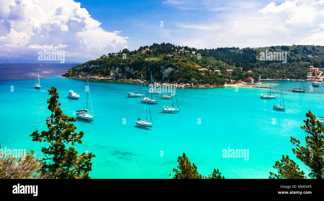 Schöne Lakka Beach, Insel Paxos, Griechenland. Stockfoto