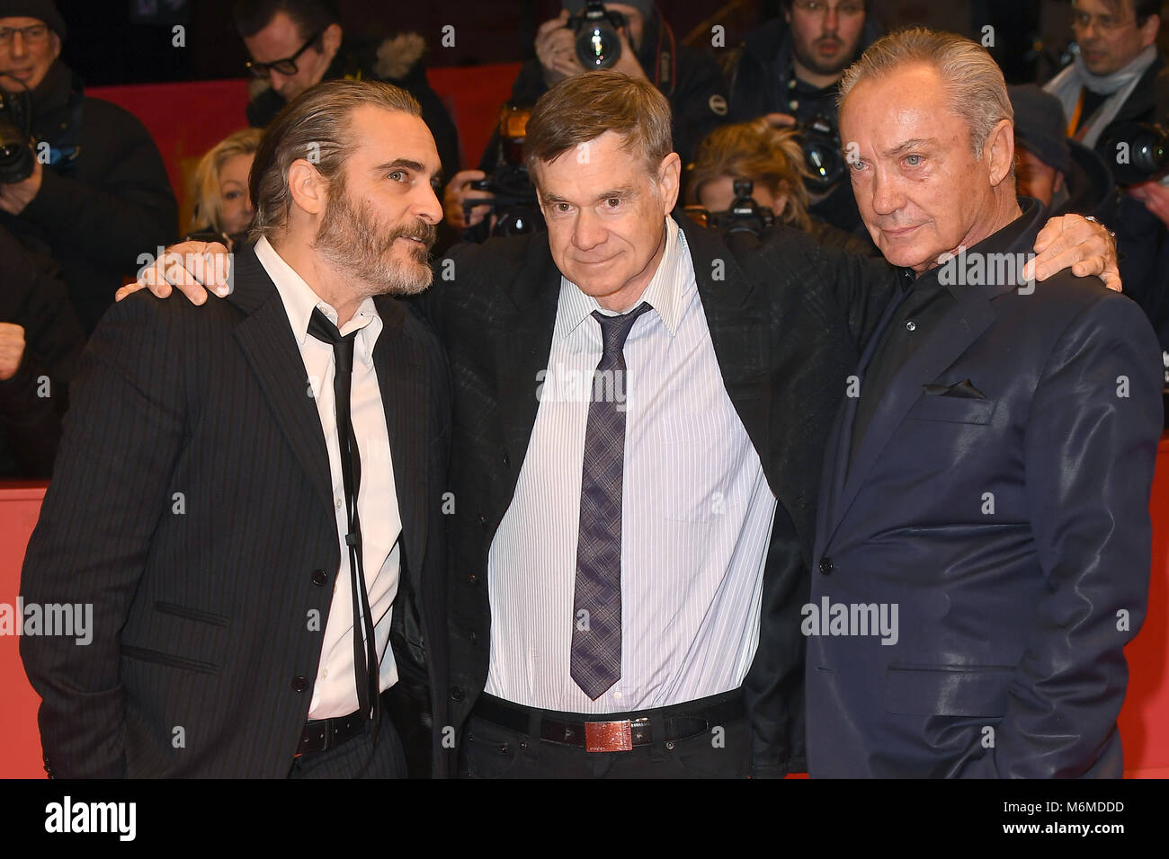 Joaquin Phoenix, Gus Van Sant, Udo Kier nehmen an der 68. Berlinale Premiere von Keine Sorge, er wird nicht weit zu Fuß. 20. Februar 2018 © Paul Treadway erhalten Stockfoto
