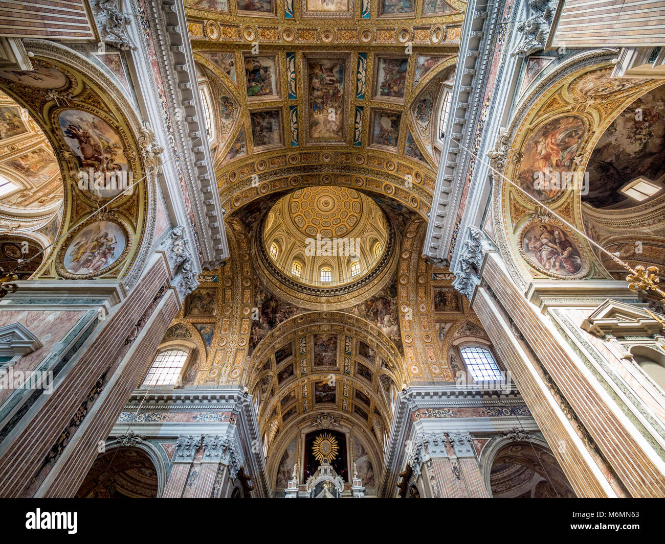 Die Kirche Gesù Nuovo, Neapel, Italien. Stockfoto
