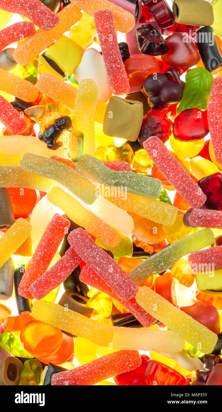 Bunte Fruchtgummi mix Hell durchscheinend auf u-Süßigkeiten von Haribo leuchtet Stockfoto