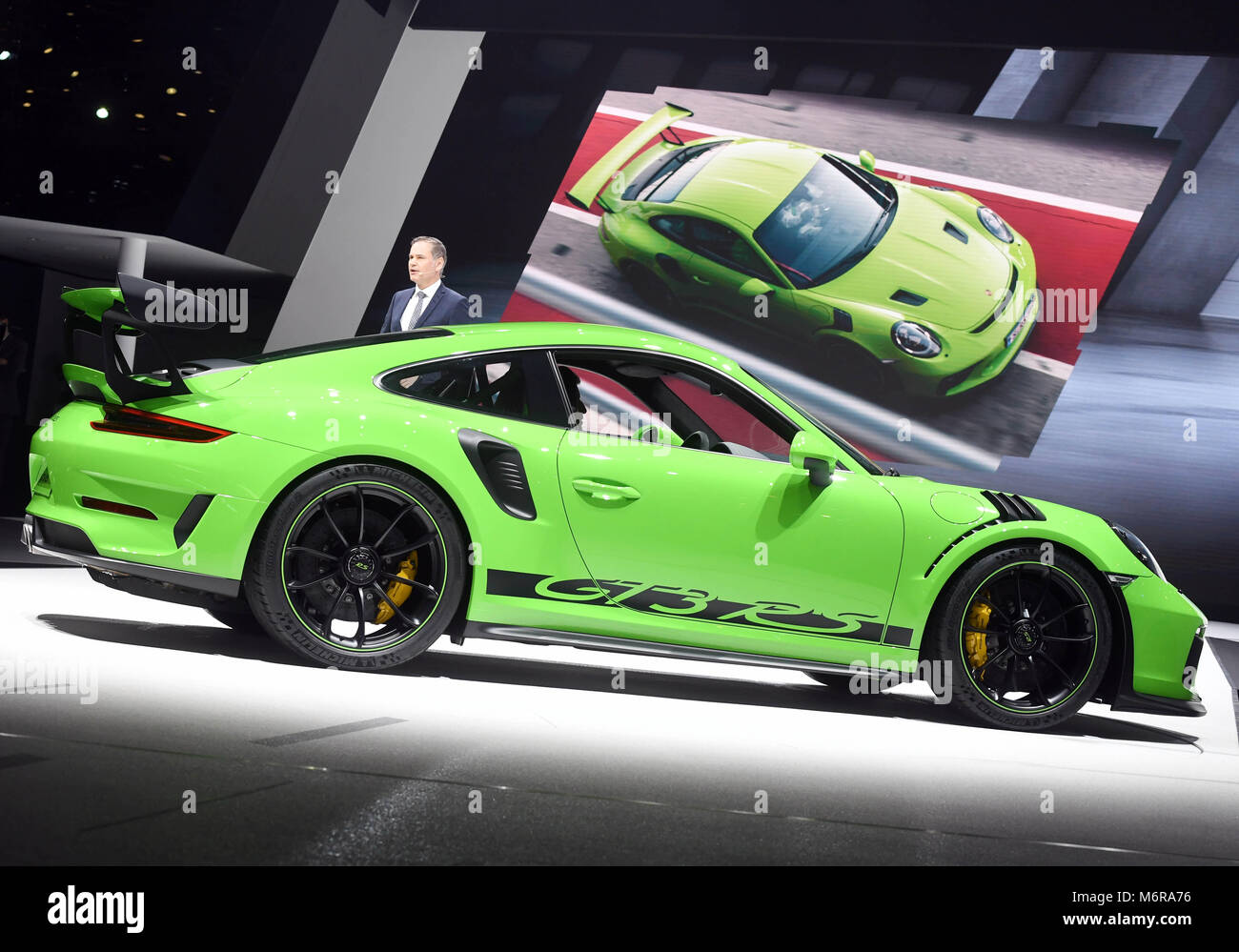 Switzerland Automotive Porsche Stockfotos und -bilder Kaufen - Alamy