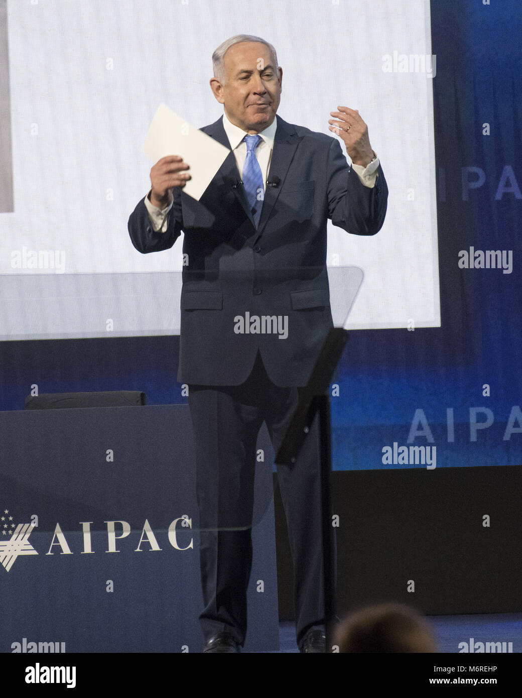 Washington, District of Columbia, USA. 6 Mär, 2018. Premierminister Benjamin Netanjahu in Israel spricht an der American Israel Public Affairs Committee (AIPAC) 2018 Politik Konferenz im Washington Convention Center in Washington, DC am Dienstag, 6. März 2018. Quelle: Ron Sachs/CNP Credit: Ron Sachs/CNP/ZUMA Draht/Alamy leben Nachrichten Stockfoto