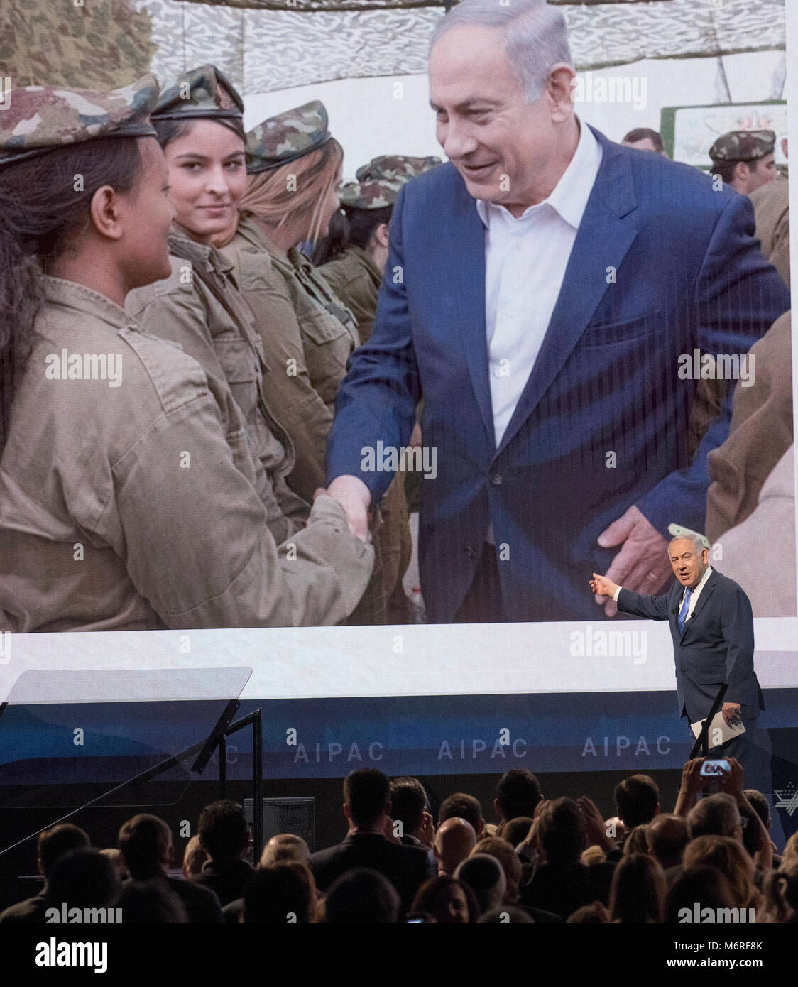 Premierminister Benjamin Netanjahu in Israel spricht an der American Israel Public Affairs Committee (AIPAC) 2018 Politik Konferenz im Washington Convention Center in Washington, DC am Dienstag, 6. März 2018. Credit: Ron Sachs/CNP/MediaPunch Stockfoto