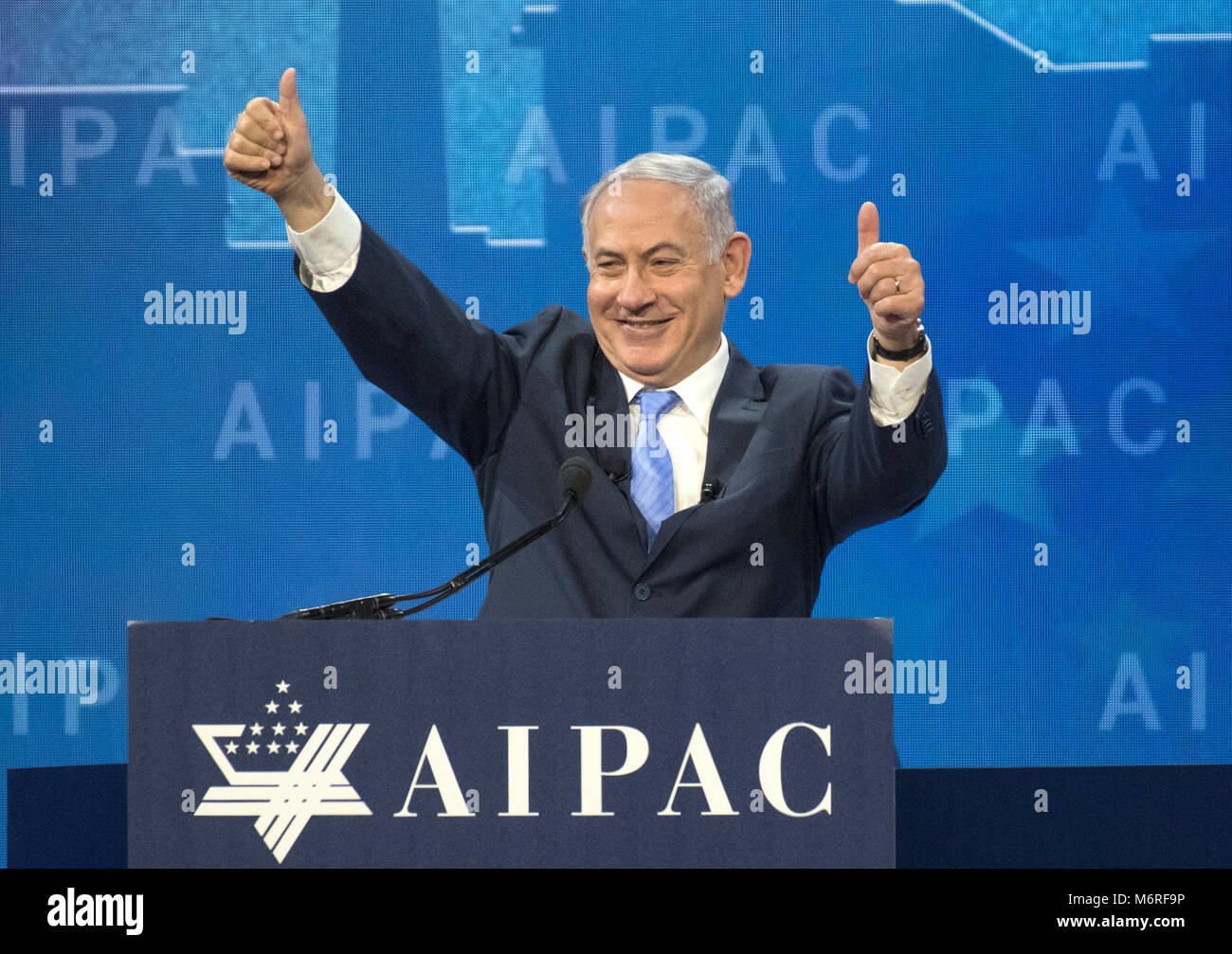 Premierminister Benjamin Netanjahu in Israel spricht an der American Israel Public Affairs Committee (AIPAC) 2018 Politik Konferenz im Washington Convention Center in Washington, DC am Dienstag, 6. März 2018. Credit: Ron Sachs/CNP/MediaPunch Stockfoto