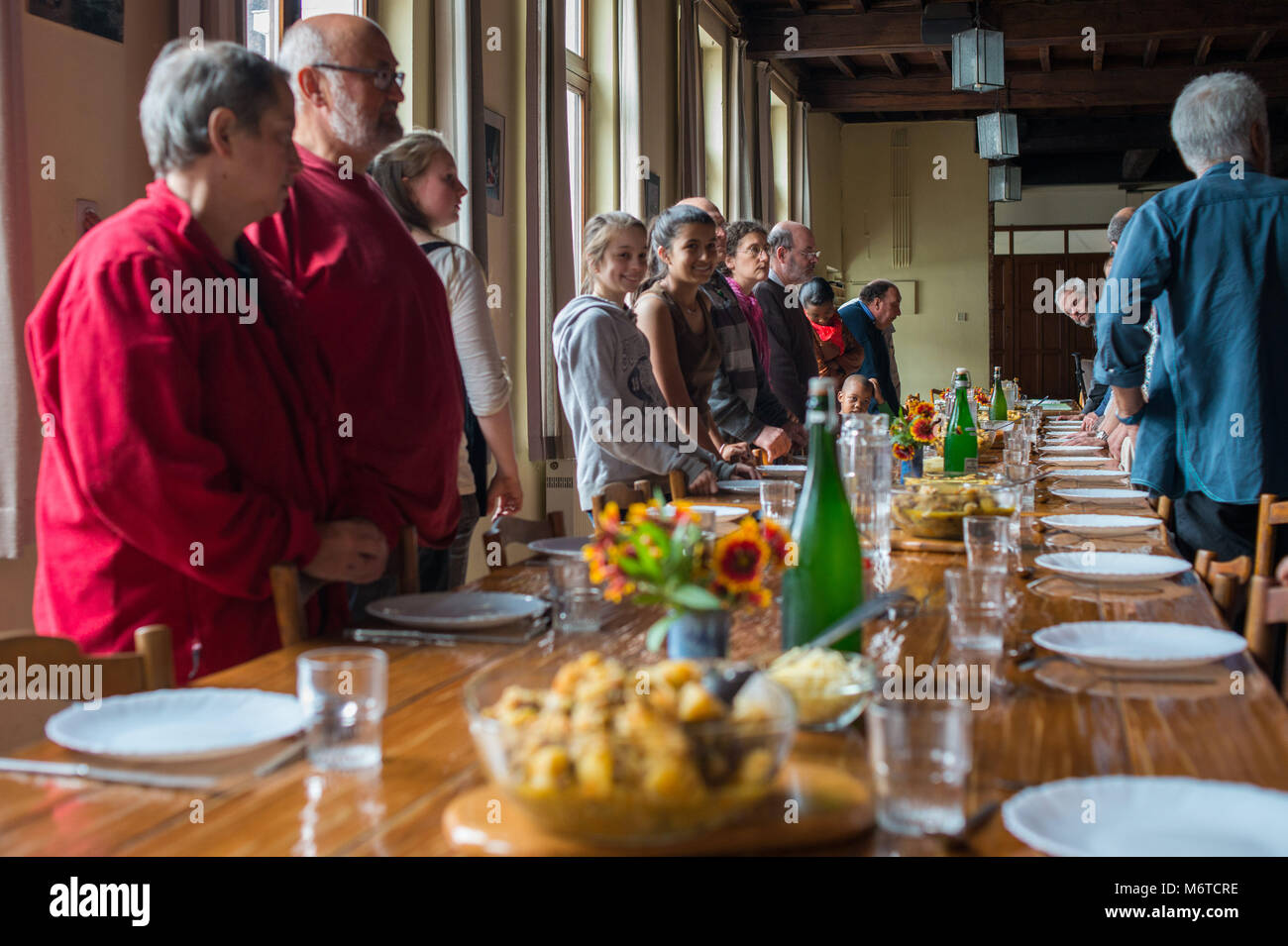 Bruxelles. Comunitarian Abendessen, poudriere Gemeinschaft die Abschaffung privaten Eigentums und Individualismus. Belgien. Stockfoto