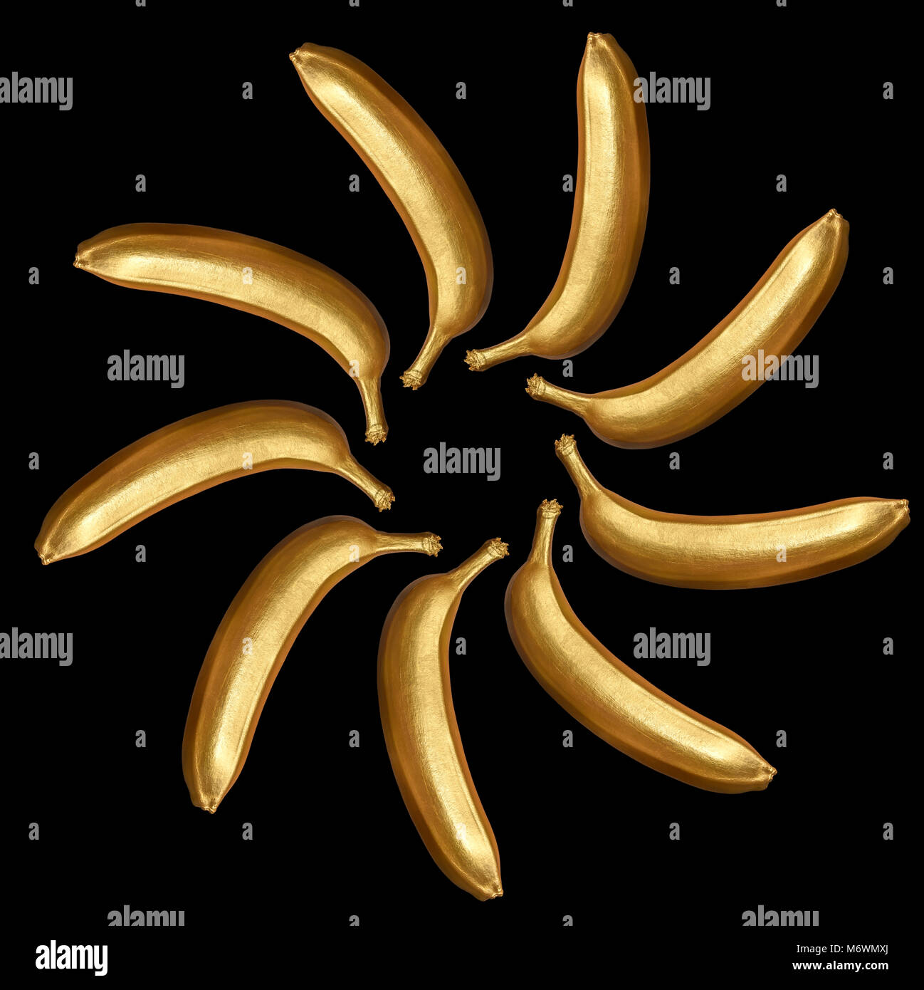Kreisförmiges Layout mit goldenen Banane auf schwarzem Hintergrund. Kreatives Konzept mit Obst. Stockfoto