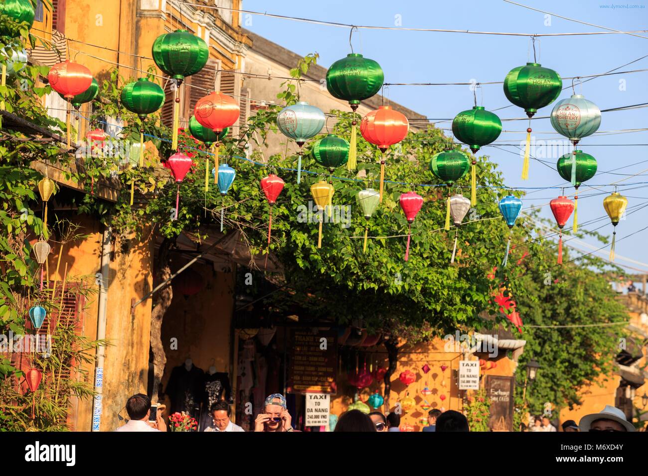 Bunte Laternen sind ein Highlight bei einem Besuch in der Altstadt von Hoi An, Vietnam Stockfoto