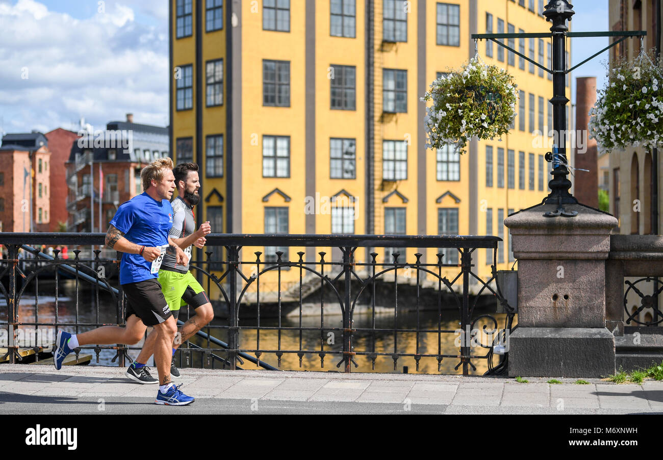 In der industriellen Landschaft während Atea Stadt Norrköping Rennen in der Stadt Norrköping, Schweden im August 2017. Stockfoto