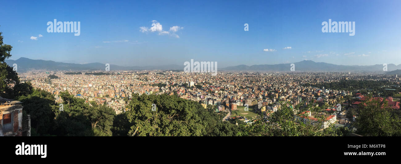 Luftbild der dicht besiedelten Stadt Kathmandu, Nepal. Stockfoto