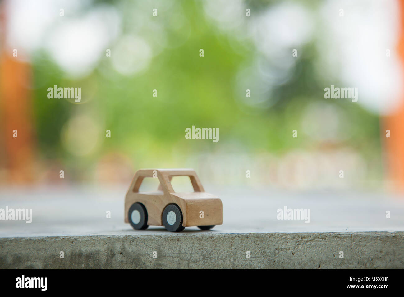 Konzept Traum. Holz- PKW-Modell. Stockfoto