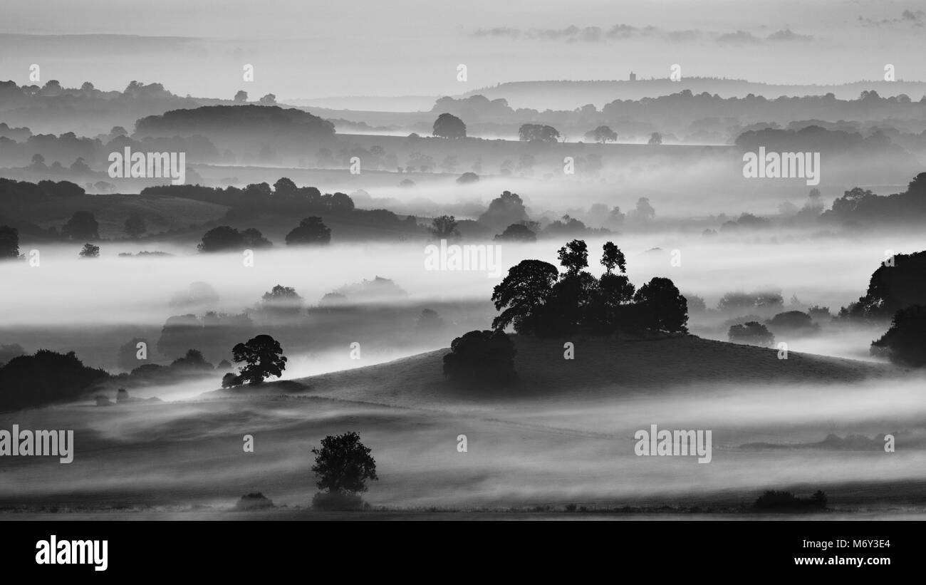 Dämmerung über Compton Pauncefoot von Cadbury Castle, Somerset, England, Großbritannien Stockfoto