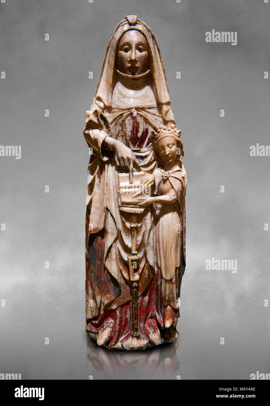 Gotische alabaster Statue der Heiligen Anna und der Jungfrau Maria als Kind von der Schule Nottingham, England, 15. Jahrhundert, von dem Friedhof der Vall d Stockfoto