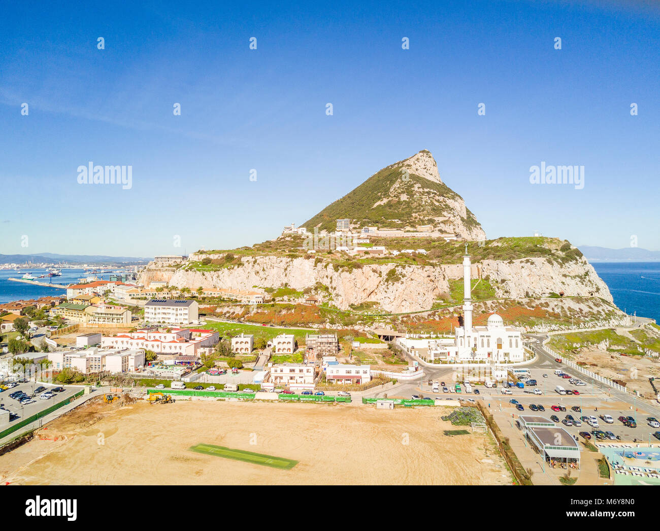 Berühmte Gibraltar mit Ibrahim-al-Ibrahim Moschee, Grossbritannien, der Iberischen Halbinsel, Europa Stockfoto