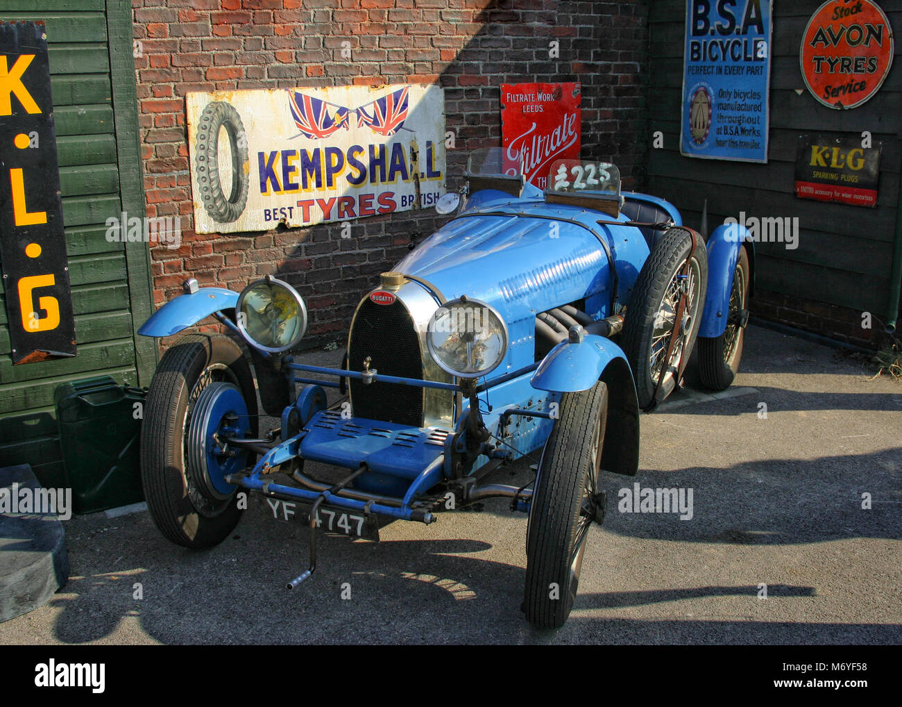 Motor Racing beim Goodwood Revival Meeting 2004 Stockfoto