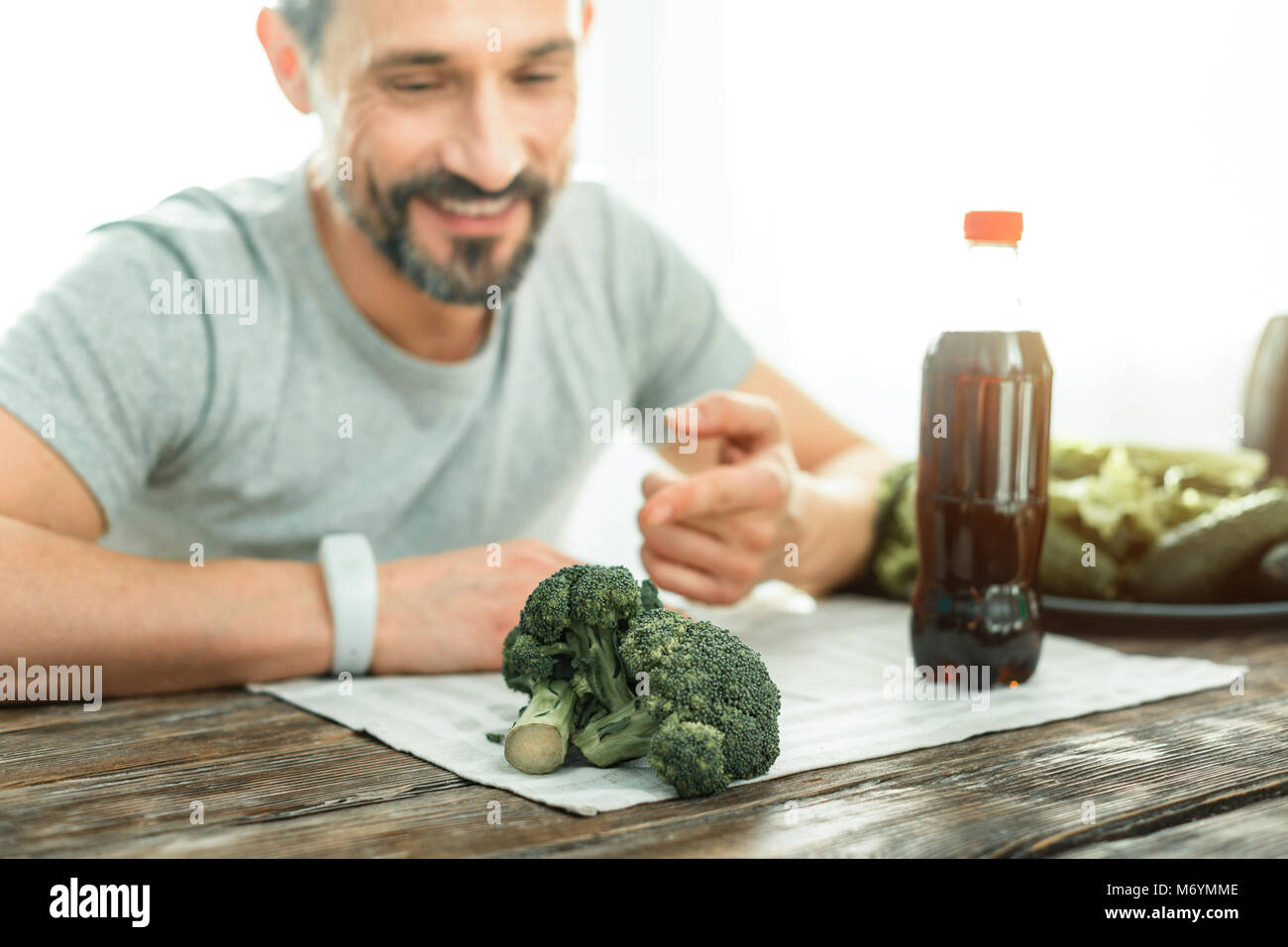 Frische natürliche Gemüse auf den Tisch. Stockfoto