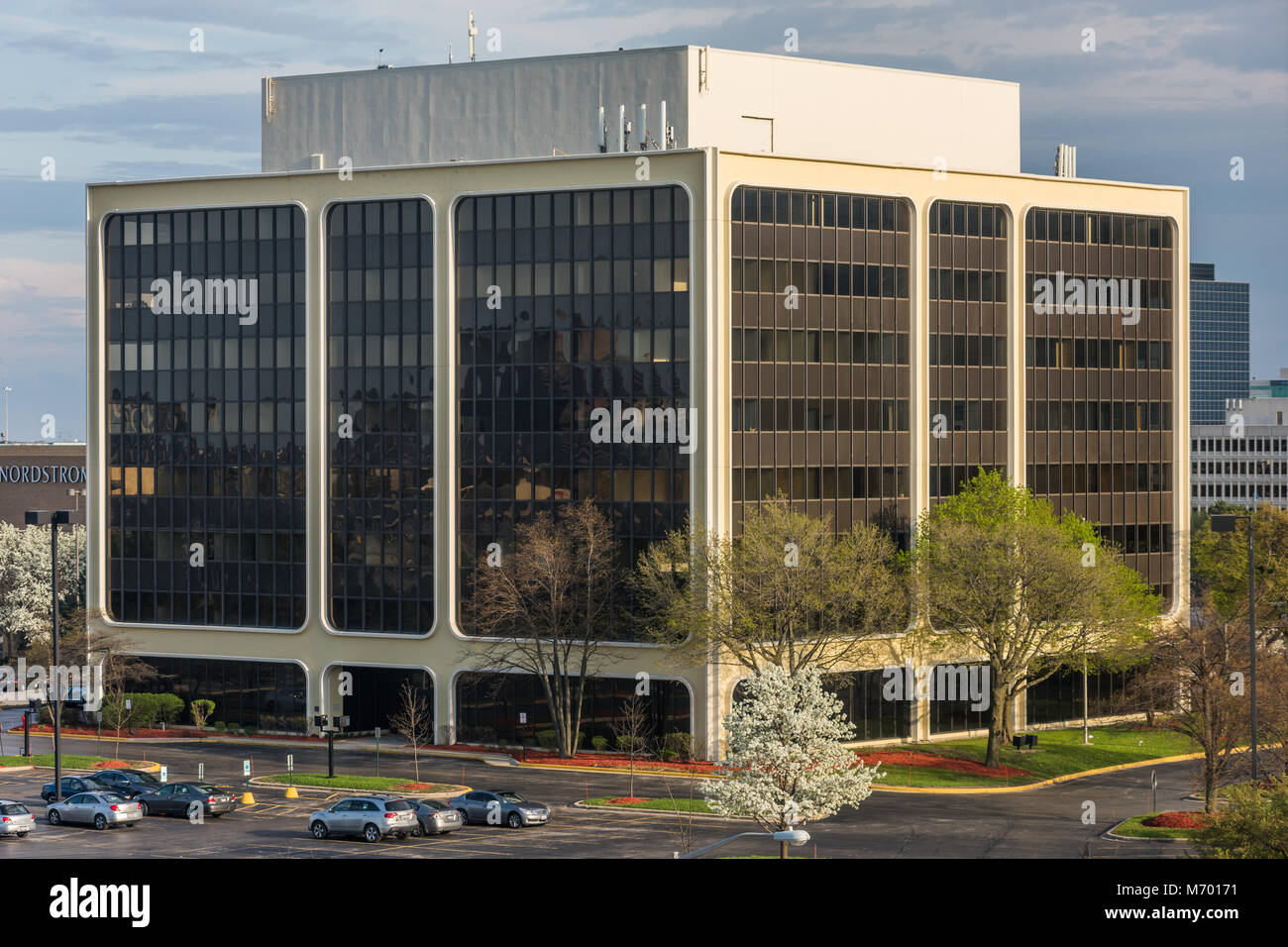 Die Außenseite des Woodfield Mall in Schaumburg Stockfoto