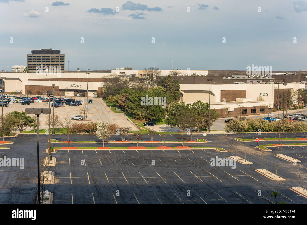 Die Außenseite des Woodfield Mall in Schaumburg Stockfoto