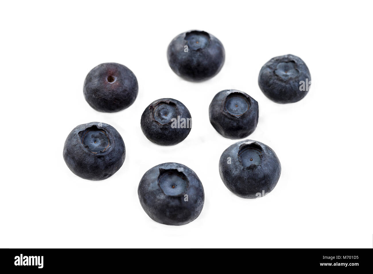 Isolierte saftigen Blaubeeren auf weißem Hintergrund Stockfoto