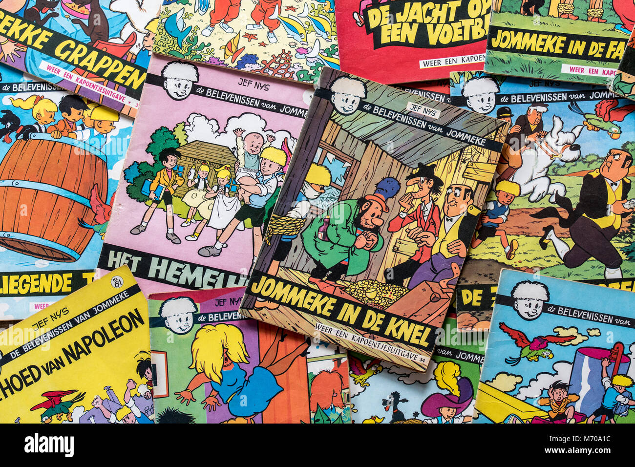 Sammlung von farbige Abdeckungen der Flämischen Comics Jommeke von der Belgischen Comic Book Creator/Karikaturist Jef Nys Stockfoto
