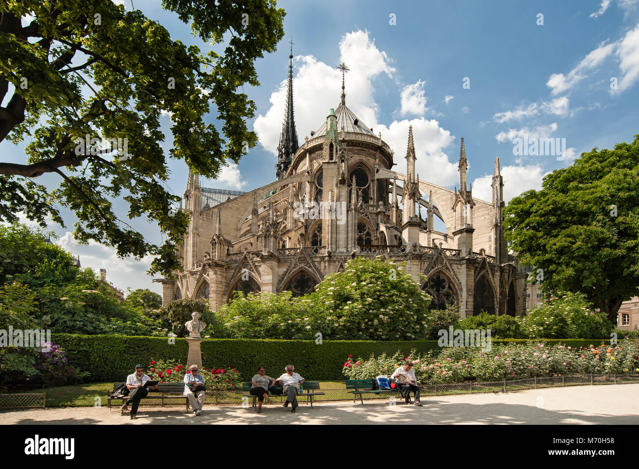 La cathedrale notre dame de paris Fotos und Bildmaterial in hoher