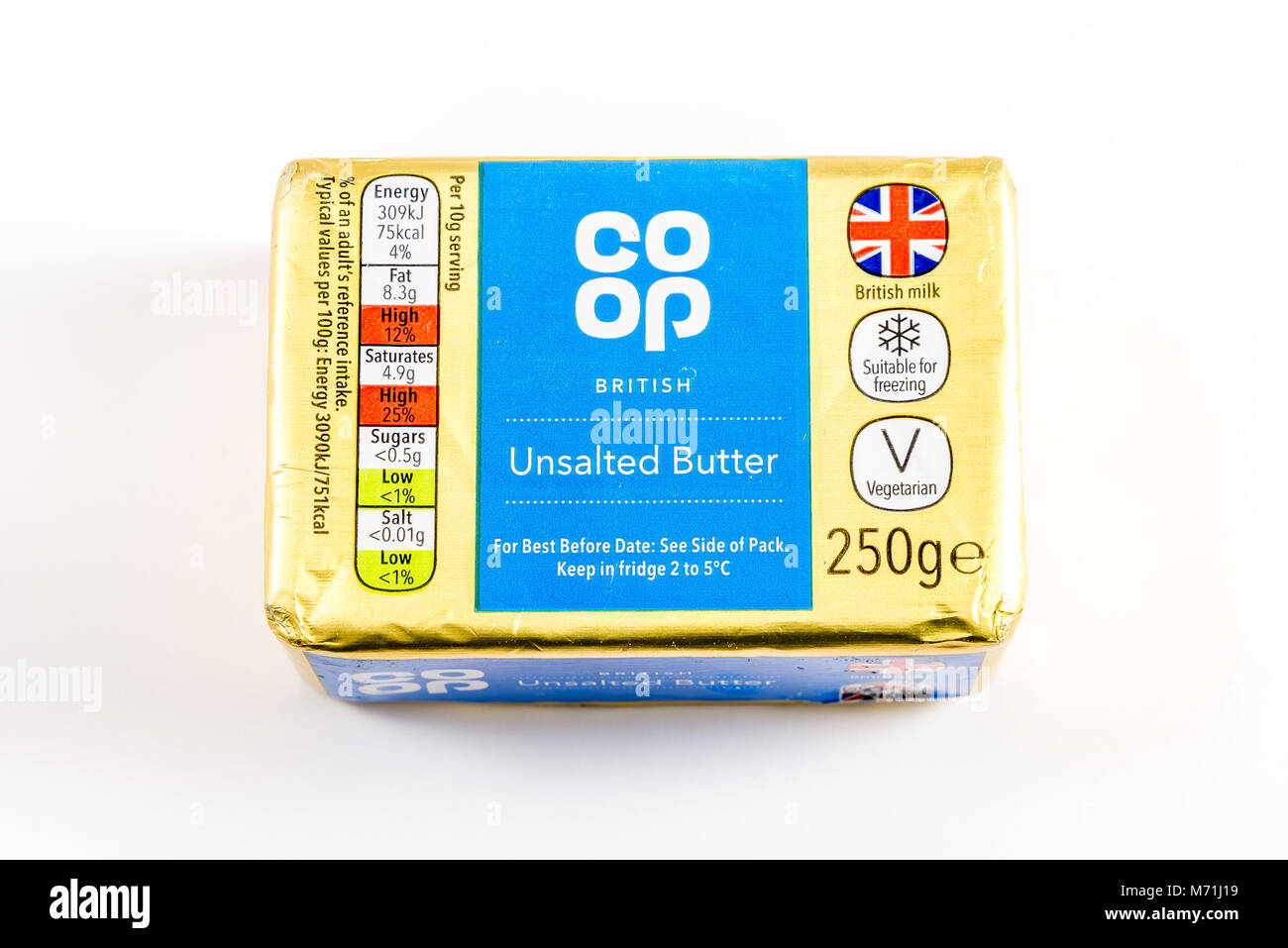 Ein Block von Coop ungesalzene Butter auf einem weißen Hintergrund. Stockfoto