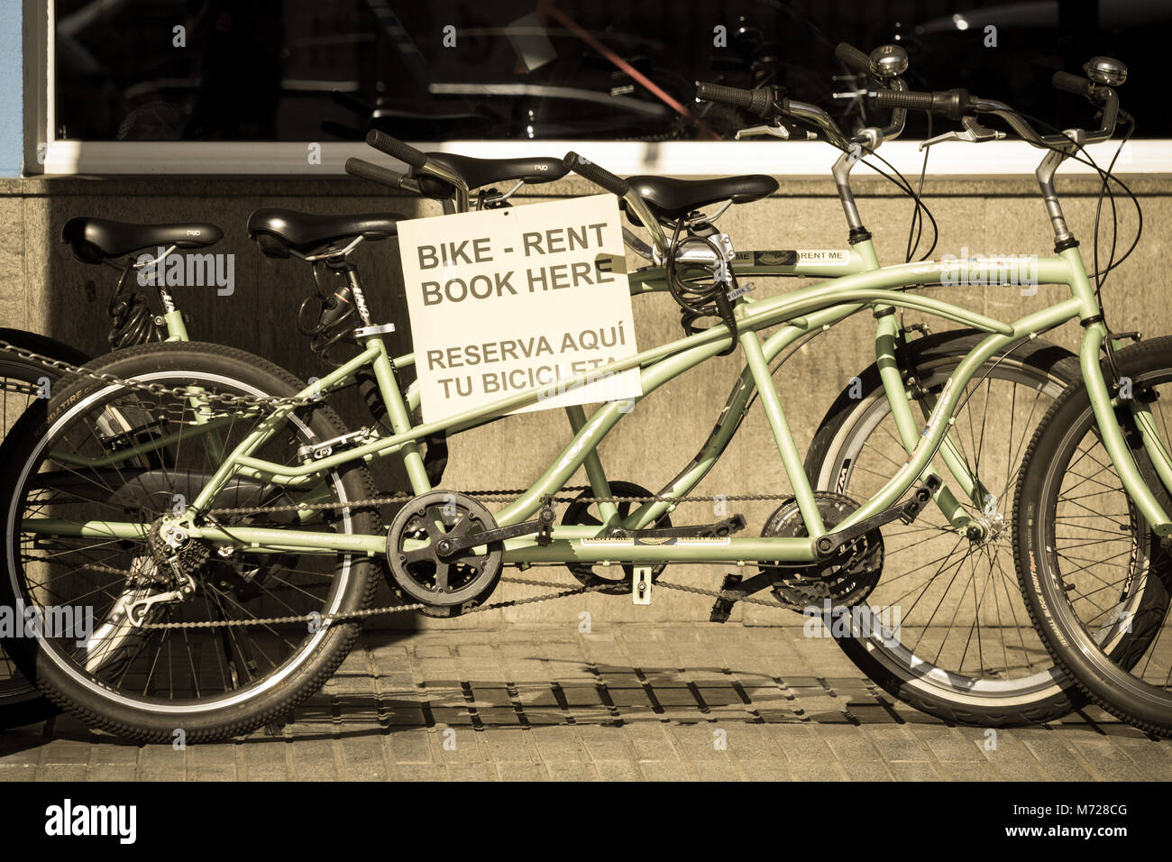 Fahrradverleih in Spanien Stockfoto