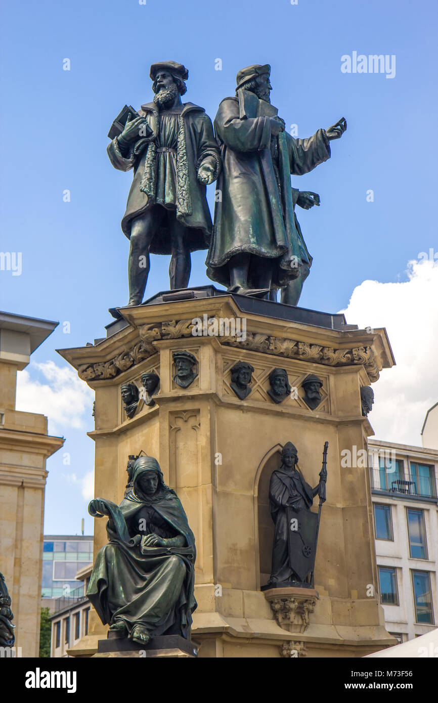 Gutenberg Memorial Skulptur in Frankfurt am Main, Deutschland Stockfoto