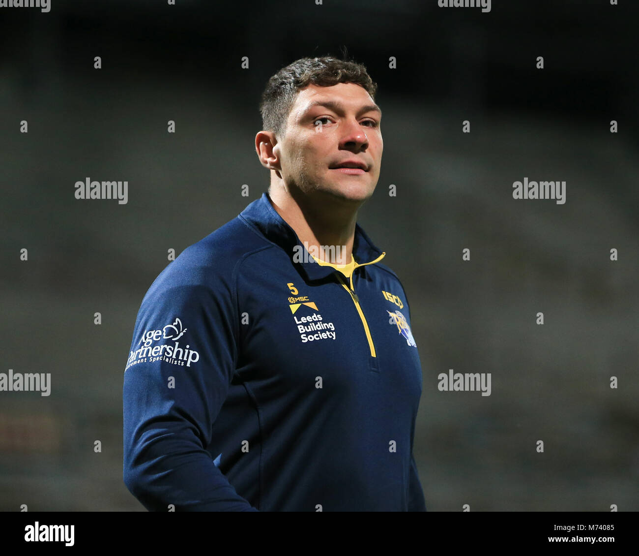 Leeds, Großbritannien. 8 Mär, 2018. 8 Headingley Stadium, Leeds, England; Betfred Super League, Runde 5, Leeds Rhinos versus Rumpf FC; Ryan Hall von Leeds Rhinos warming up Credit: Aktuelles Bilder/Alamy leben Nachrichten Stockfoto