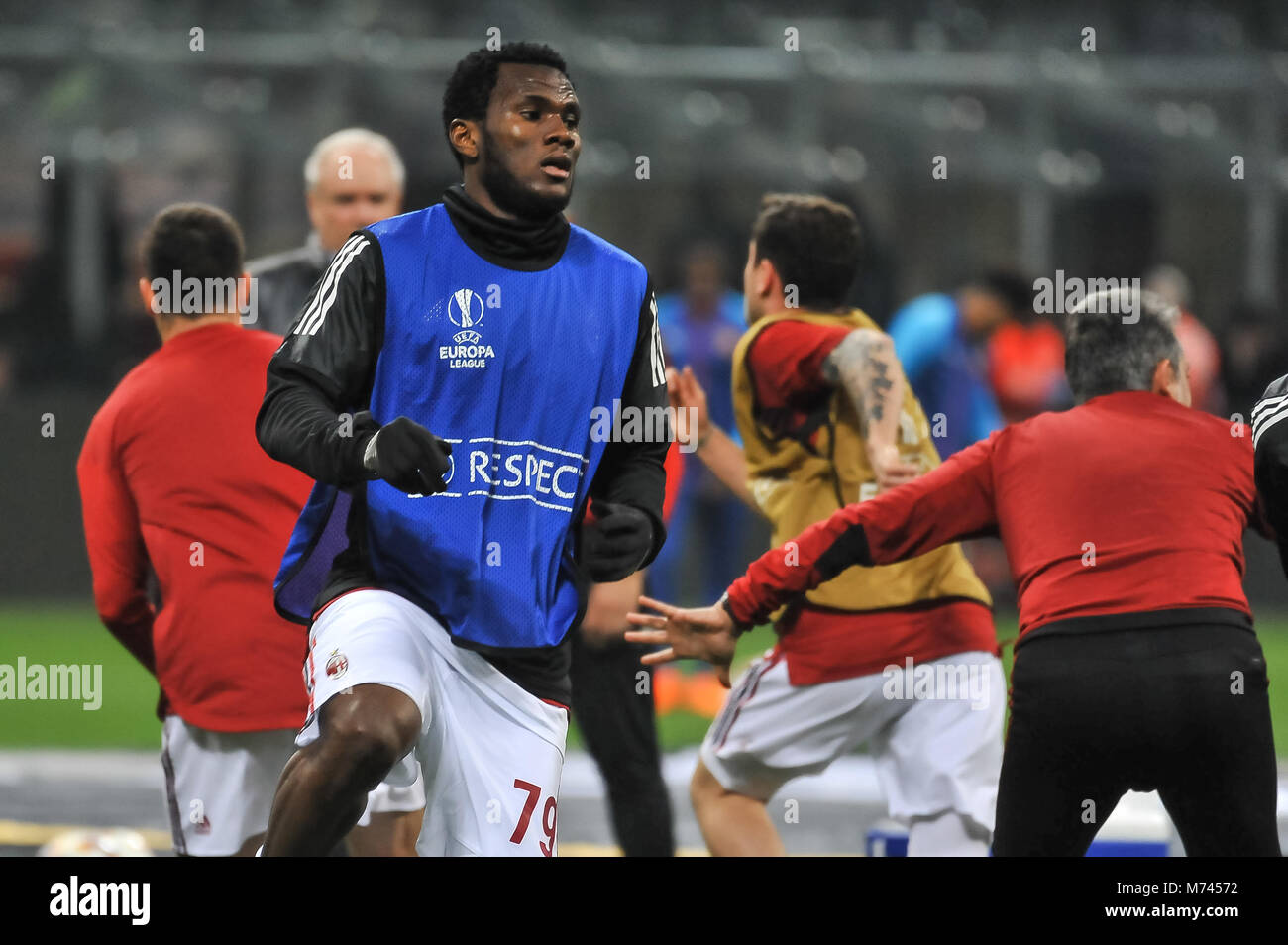 Mailand, Italien. 8. März, 2018. Franck Kessie (AC Mailand) während dem Spiel UEFA Europa League zwischen AC Mailand und FC Arsenal FCat Meazza Stadion. 8. Mars 2018 Credit: FABIO UDINE/Alamy leben Nachrichten Stockfoto