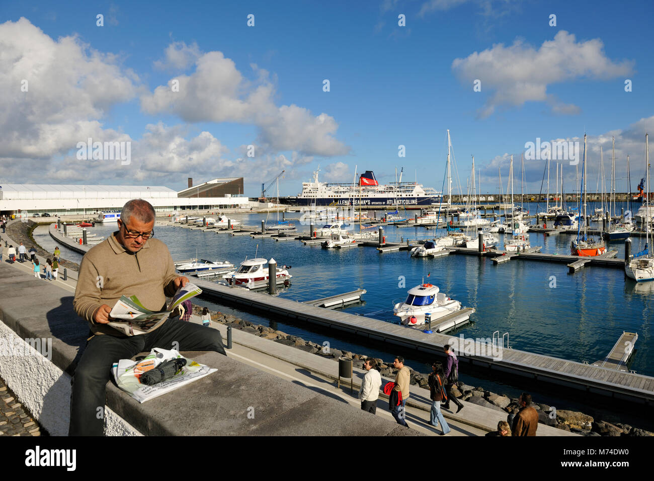Die Marina von Ponta Delgada, Sao Miguel Island. Azoren, Portugal Stockfoto