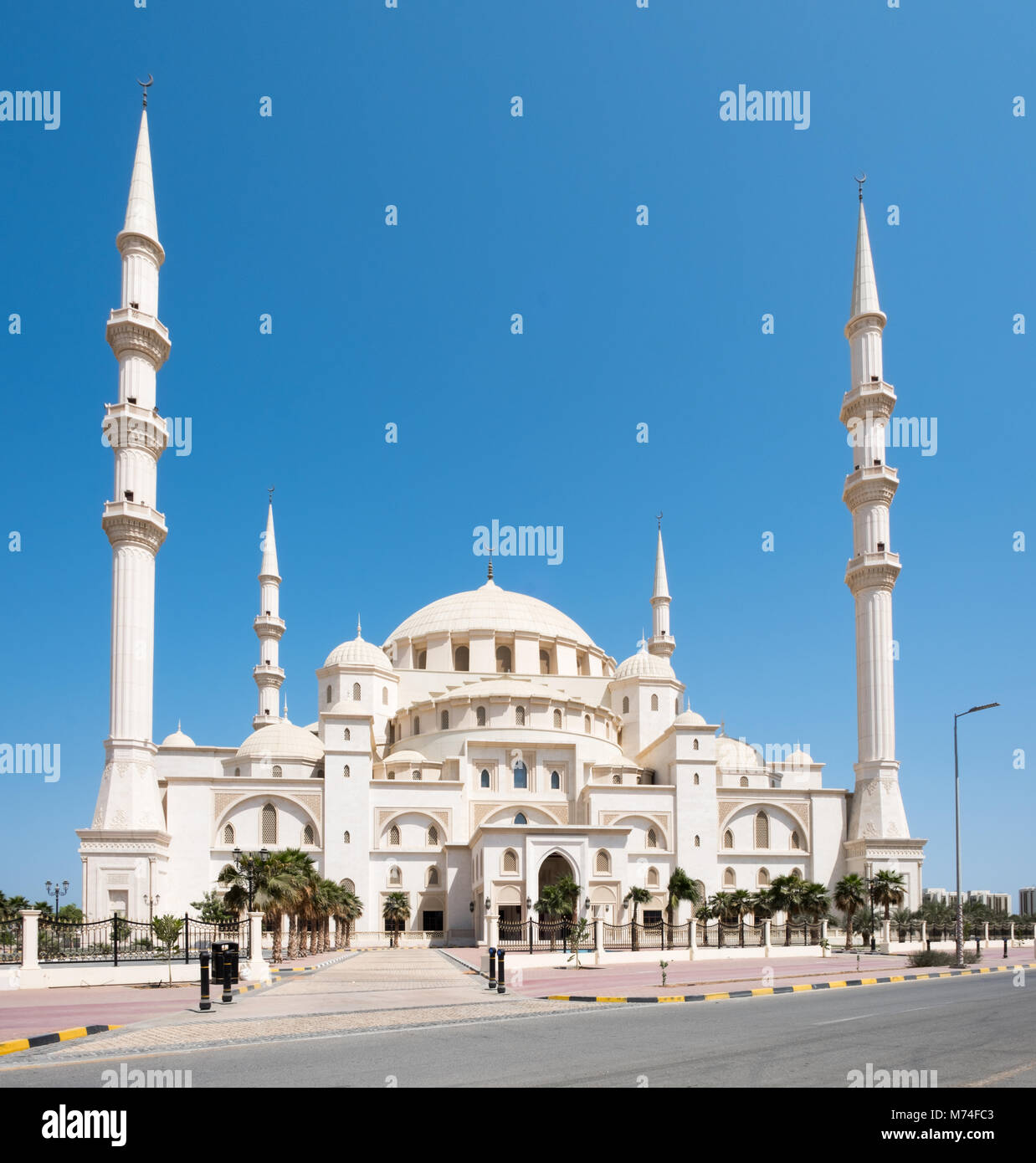 Sheikh Zayed Moschee, Fujairah, Vereinigte Arabische Emirate Stockfoto