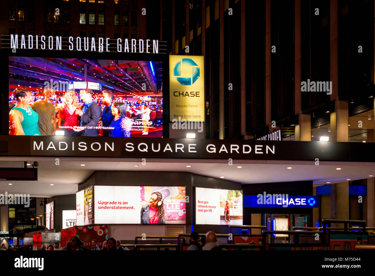 New York, USA, November 2016: Haupteingang des berühmten Madison Square Garden in New York Stockfoto