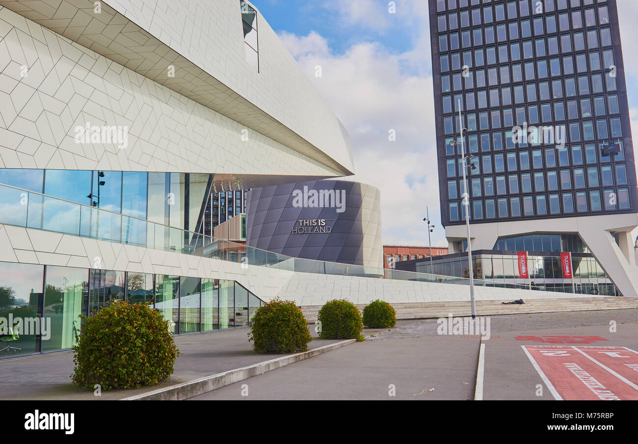 EYE Film Instittute, das ist Holland und eine 'dam Toren, Overhoeks, Amsterdam-Noord, Amsterdam, Niederlande. Stockfoto
