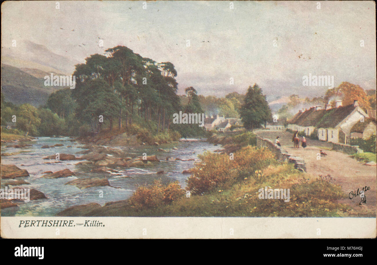 Ein malerischer Blick auf Killin in Perthshire, der die natürliche Schönheit der schottischen Highlands mit malerischen Landschaften und historischen Elementen zeigt. Stockfoto