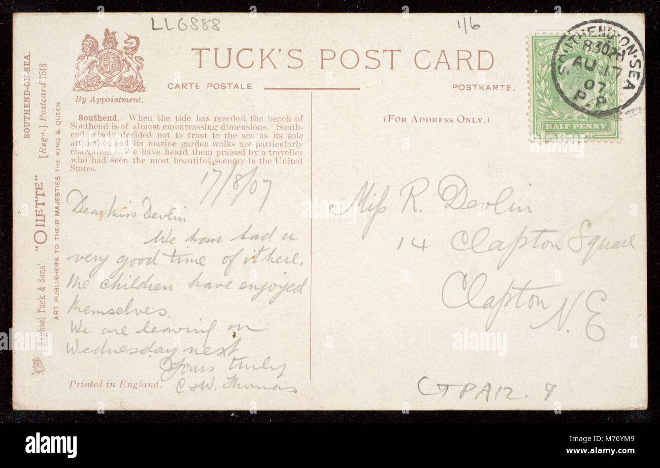 Ein malerischer Blick auf die Westfront in Southend-on-Sea, einer Küstenstadt in Essex, England. Das Bild fängt die Schönheit des Meeres und die Architektur der viktorianischen Epoche der Gegend ein. Stockfoto