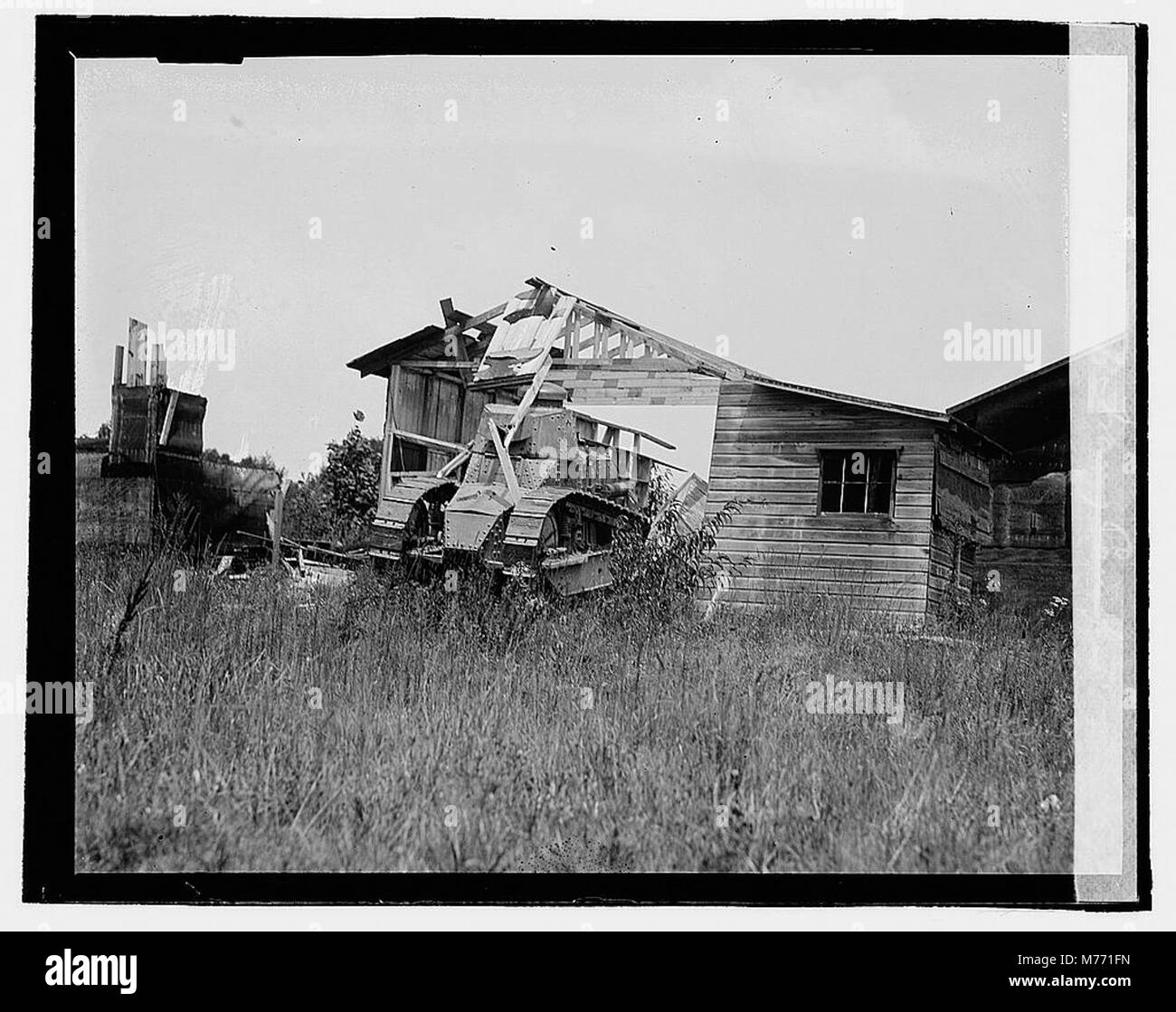 Eine Gruppe von Schülern wird am 4. August 1922 in einem Trainingscamp besucht, wo sie an pädagogischen oder körperlichen Aktivitäten teilnehmen, die gewöhnlich während der Sommermonate stattfanden. Stockfoto