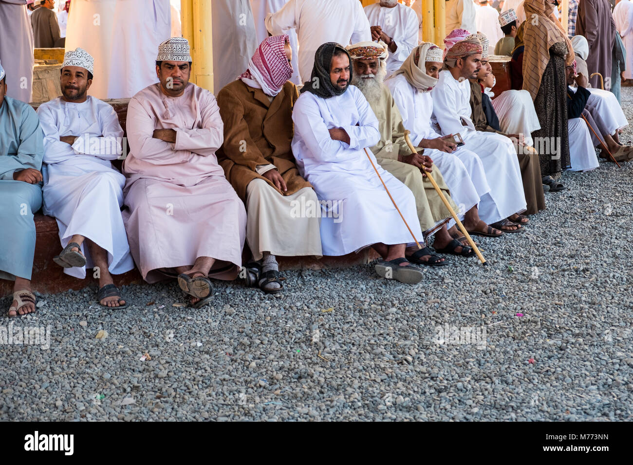 Szene auf der Nizwa Ziege Markt, Nizwa, Sultanat Oman Stockfoto